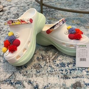 CROCS bae wildflower clog NWT! Sold out! White and Mint size 7